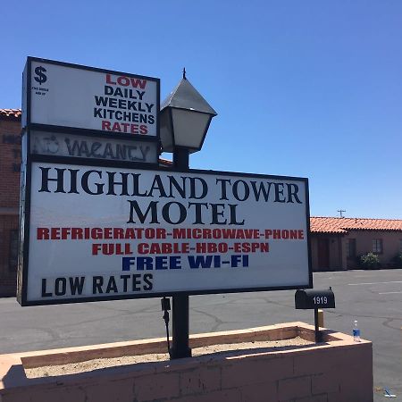 توسن Highland Tower Motel المظهر الخارجي الصورة