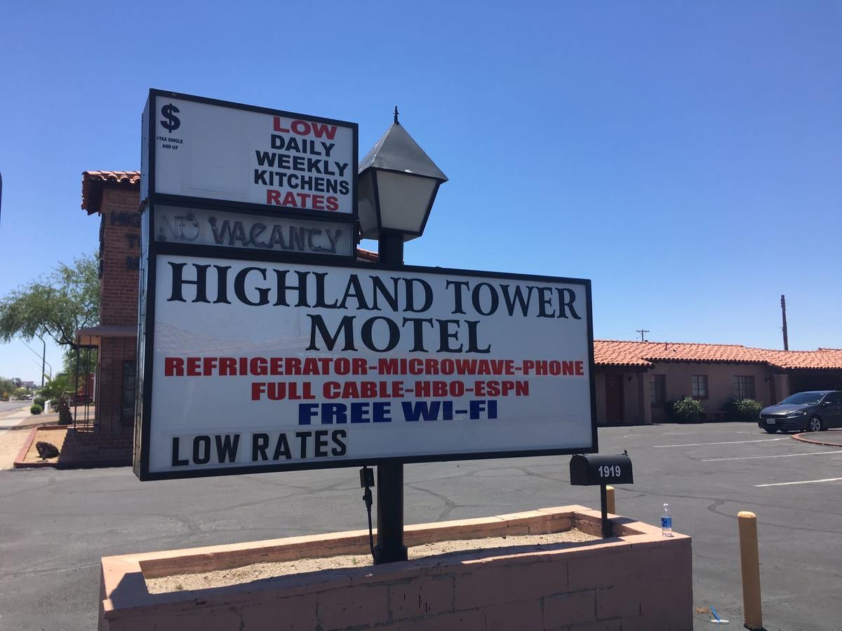 توسن Highland Tower Motel المظهر الخارجي الصورة